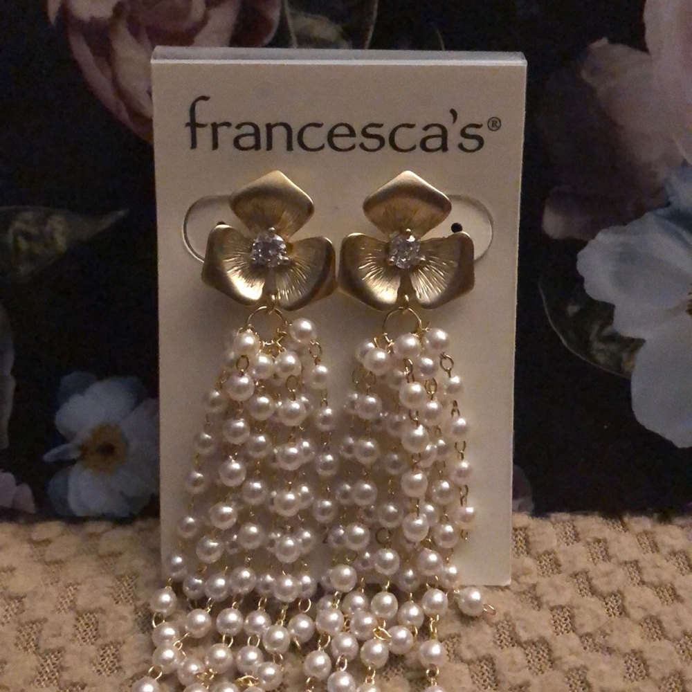 Floral pearl drop earrings